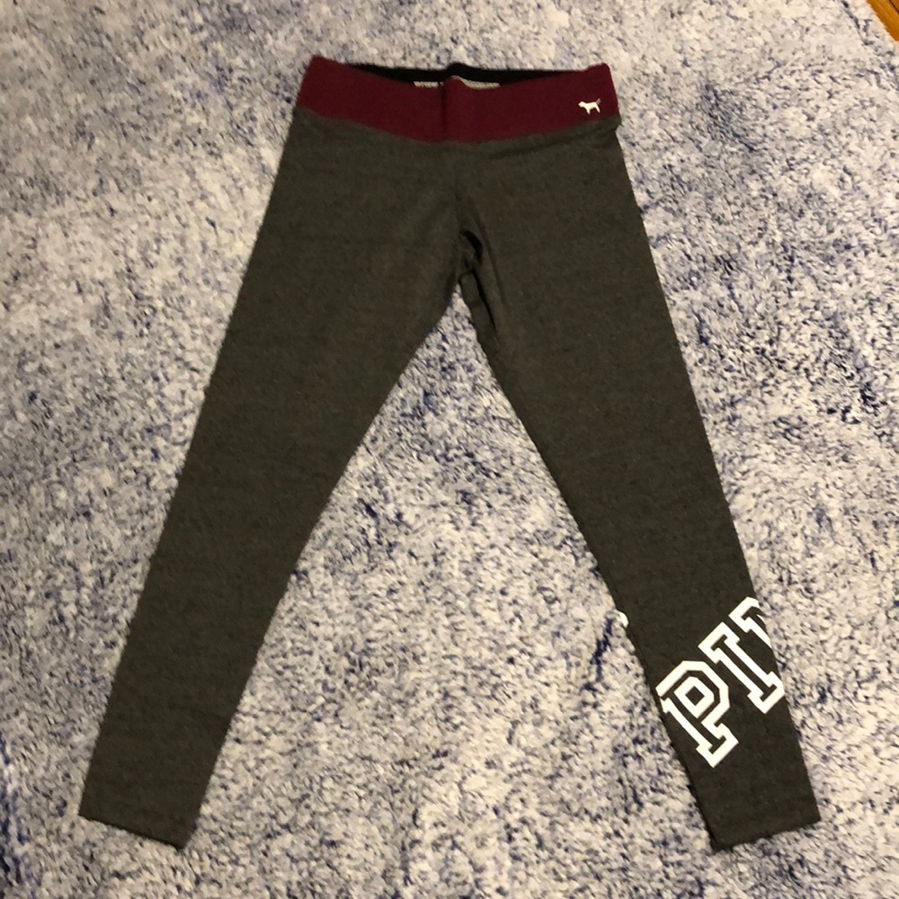 Victoria’s Secret Pink Yoga Legging Medium